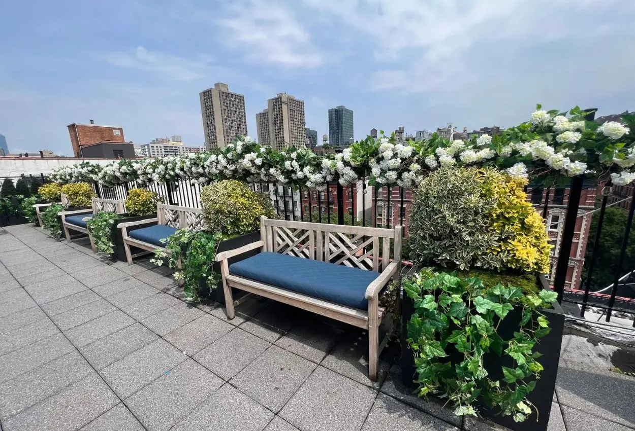 Penthouse and Roof Garden