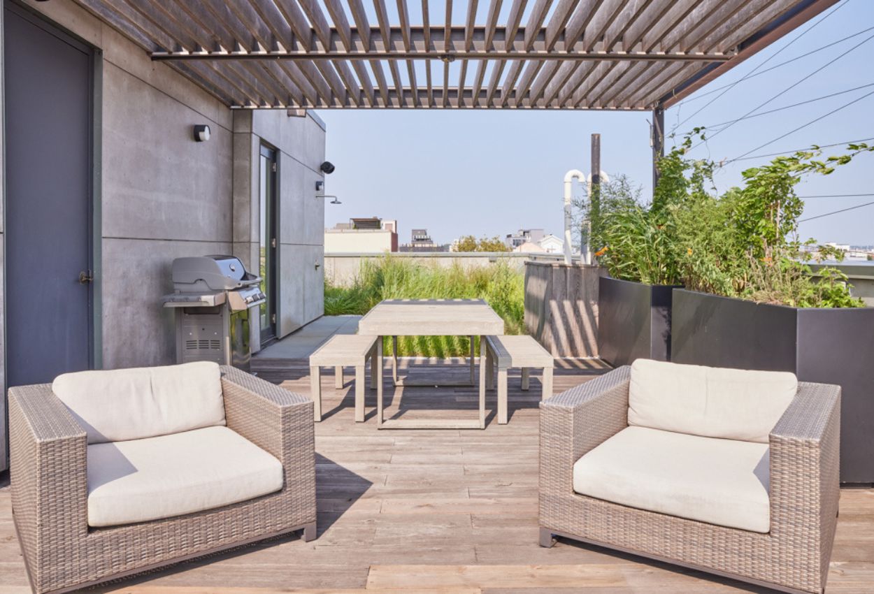 Rooftop Terrace with Views 3