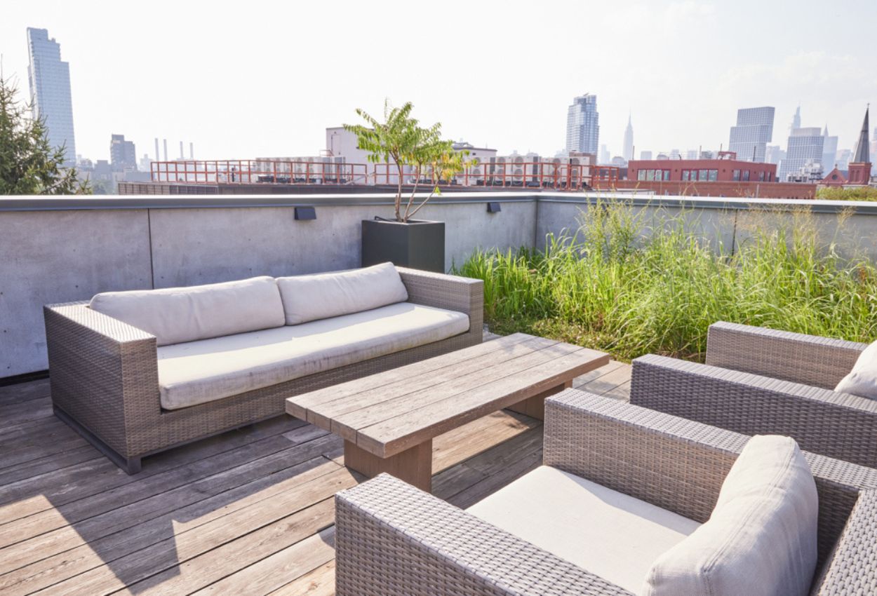 Rooftop Terrace with Views 4