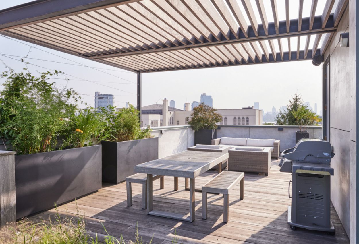 Rooftop Terrace with Views 5