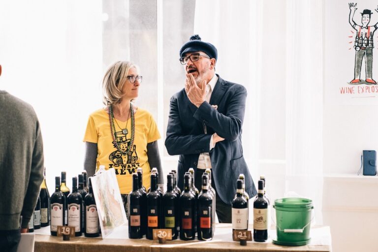 Corporate Event Space is an elegant 4,000 sq. ft. Daylight Studio with 14-foot ceilings, 16 east and south facing windows, and 2 working kitchens. The event space rental is perfect for film and photo shoots, corporate and culinary events, private parties marriages and more.