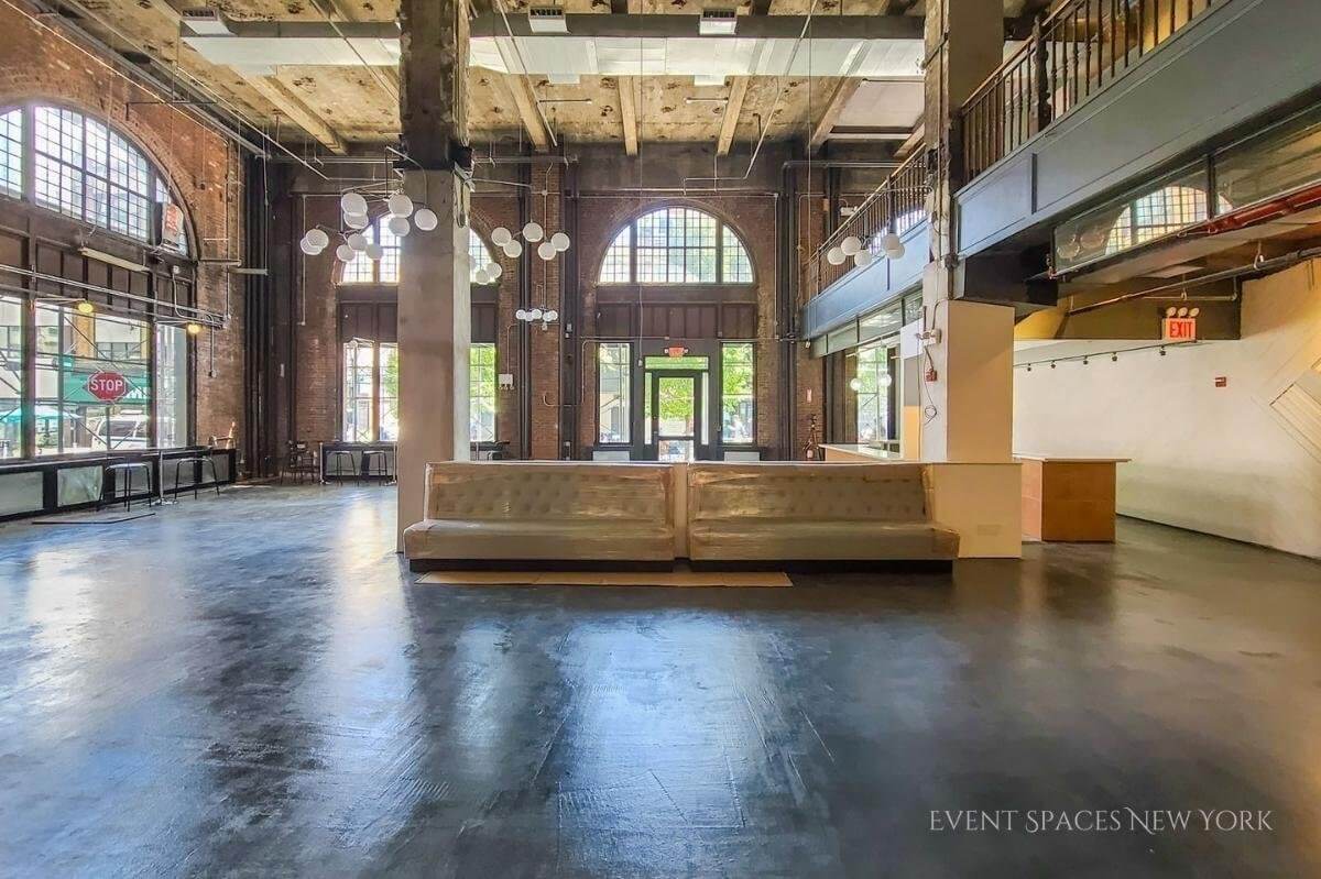 Event hall in Brooklyn this street level grand space has it all an unbeatable location in downtown Brooklyn within block of most subway lines. Flexible on catering and bar; can provide in-house as well as accept licensed outside catering or bar service.