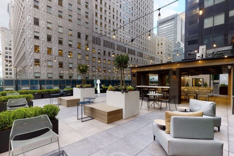 Rooftop+on+Lexington
