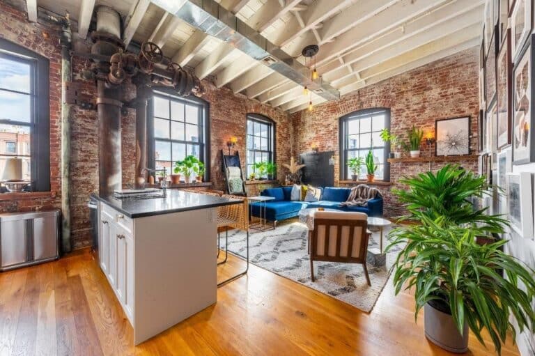 Modern Penthouse Loft