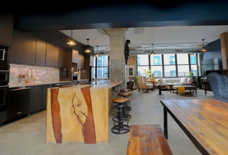 Chef's Kitchen Loft with Terrace