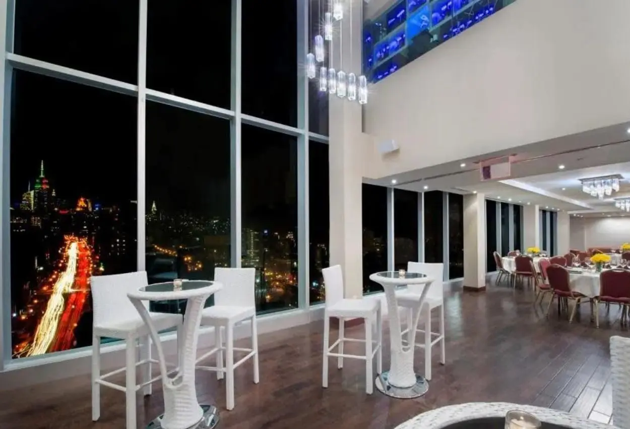 Penthouse with Terrace - Event Spaces New York